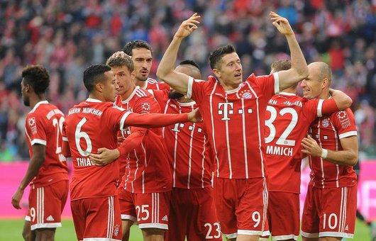 那不勒斯与 那不勒斯与