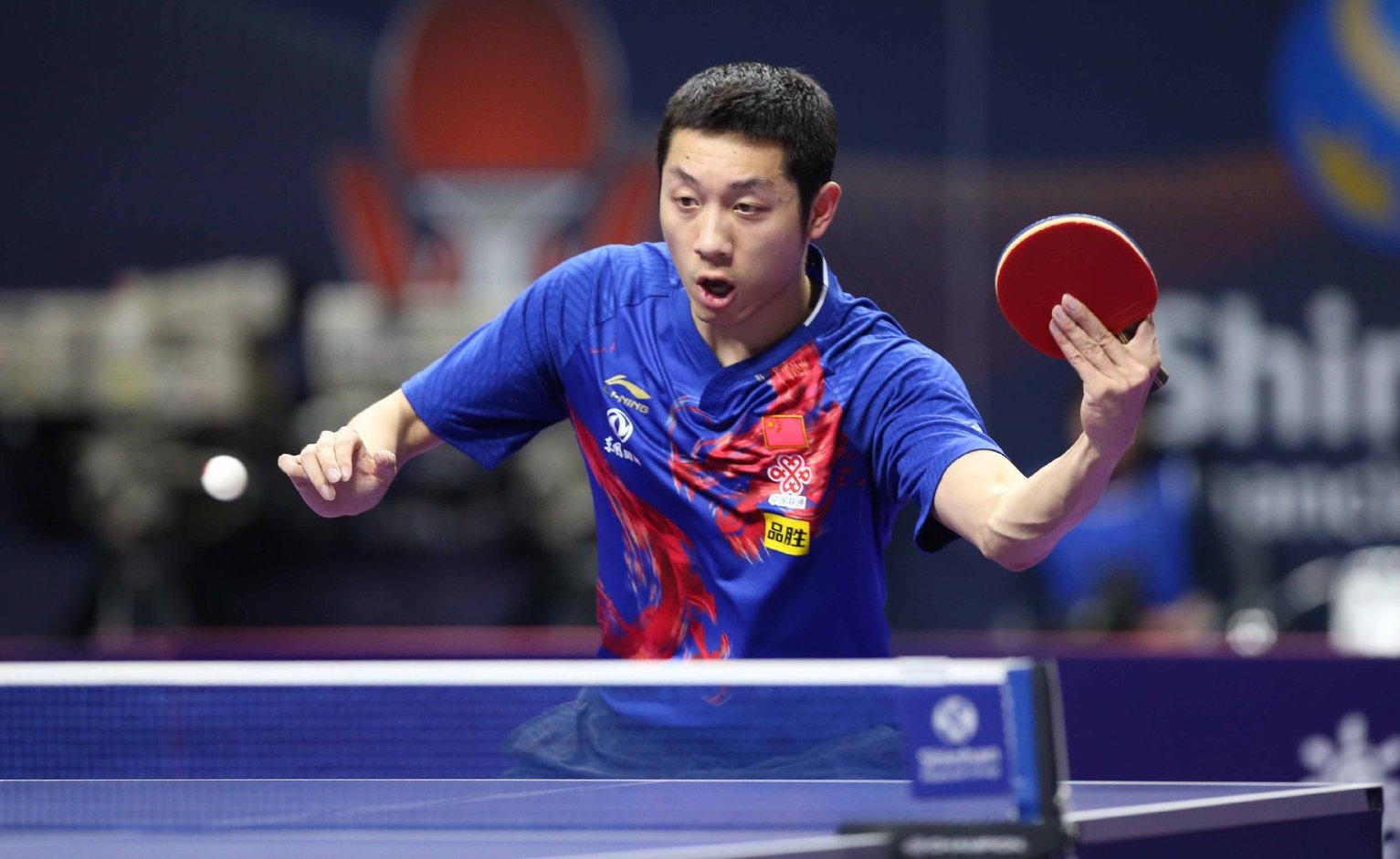 面的场上表 面的场上表