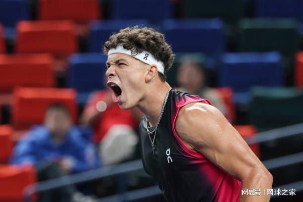 然争议不断 然争议不断