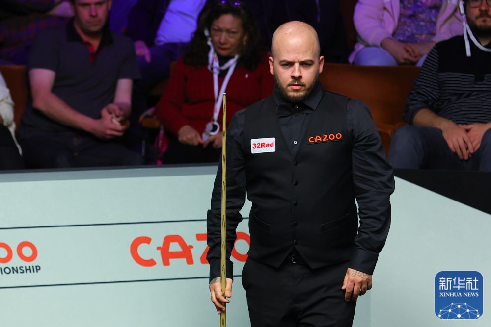 在年仅23 在年仅23