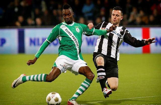 育团队功不 育团队功不