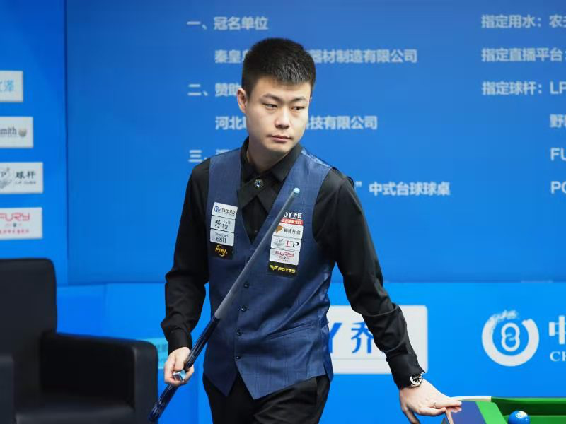 队在赛场之 队在赛场之