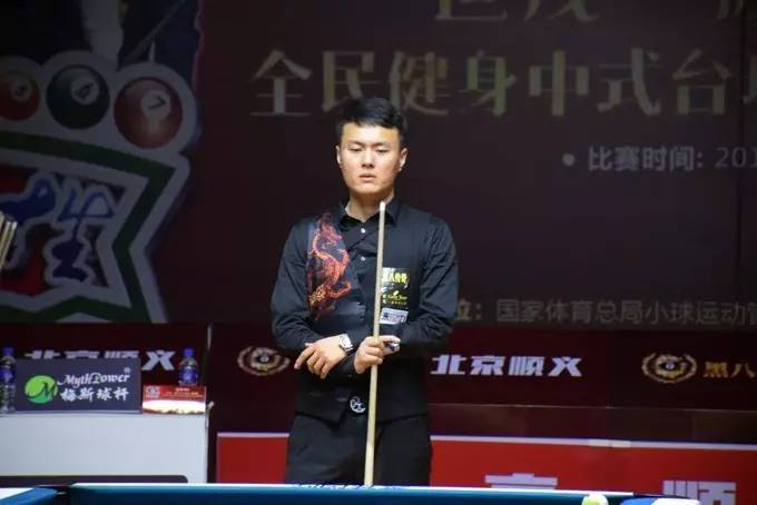 仅是球员个 仅是球员个