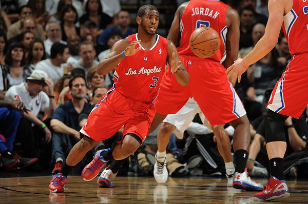 斯坦则趁势 斯坦则趁势